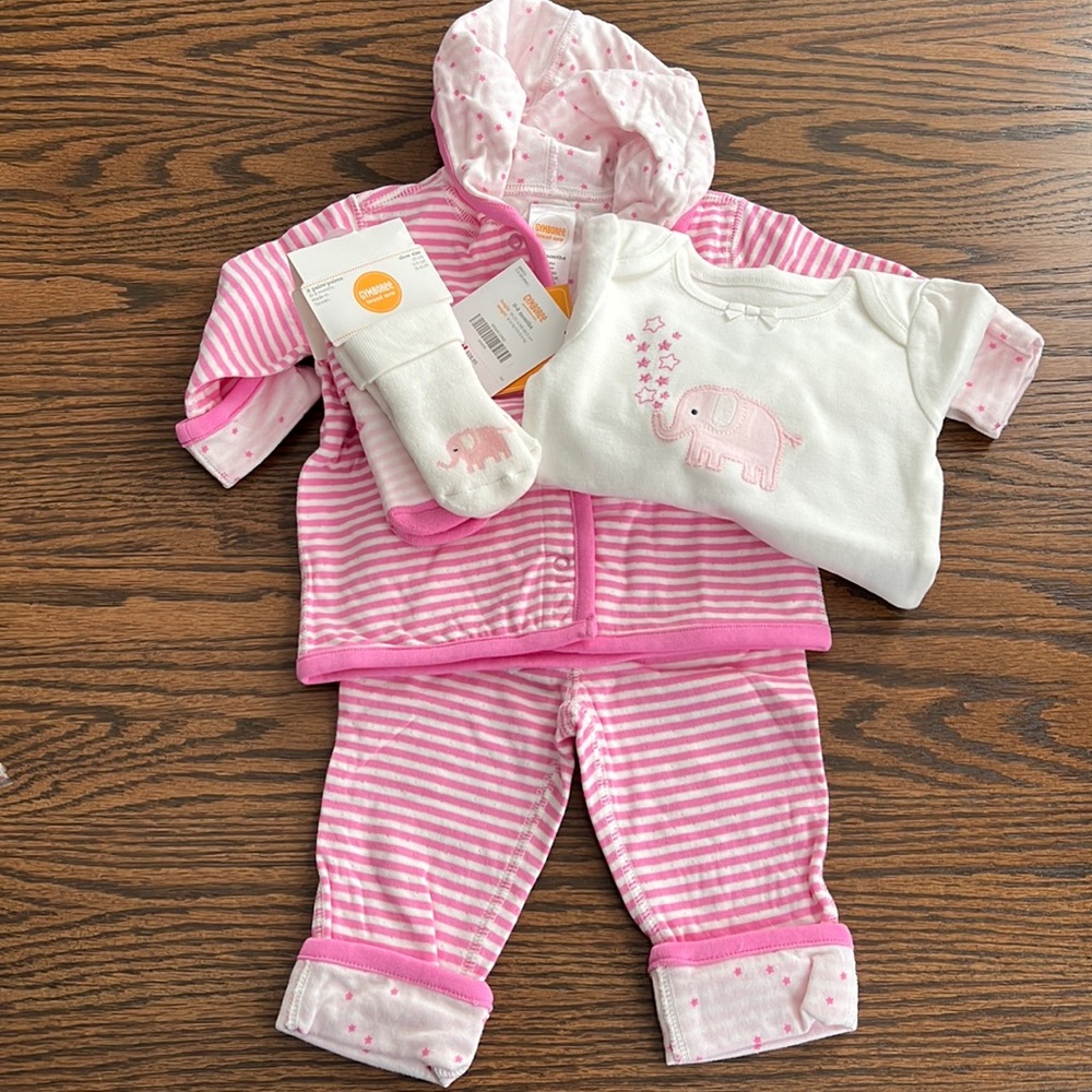 Gymboree 0-3 mos January 2015 Spring One collection